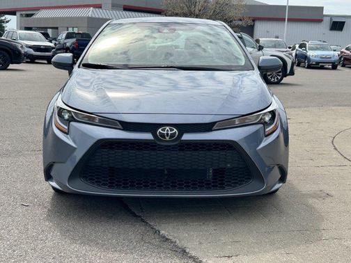 Magnetite Gray Metallic/Crystal Black Silica 2026 Subaru Crosstrek Premium