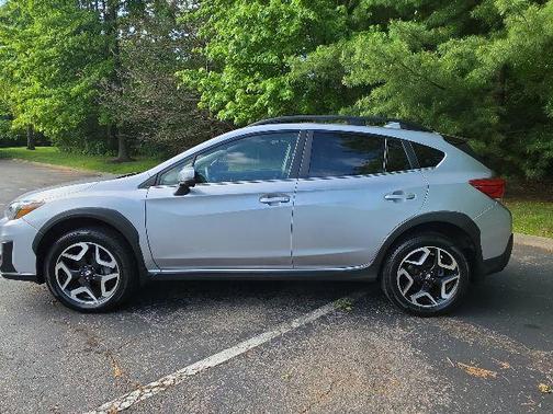 Ice Silver Metallic 2019 Subaru Crosstrek 2.0i Limited