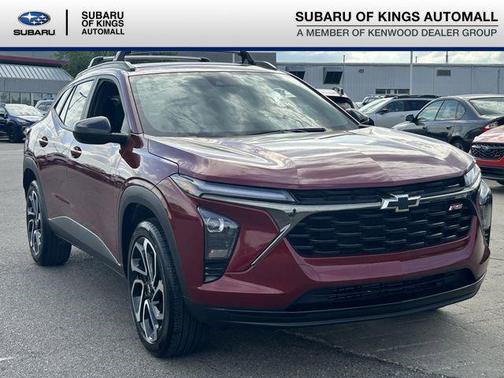 Crimson Metallic 2024 Chevrolet Trax FWD 2RS