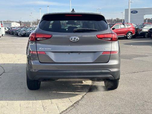 2020 Hyundai TUCSON SE