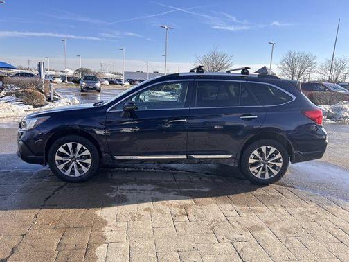 2018 Subaru Outback 2.5i Touring