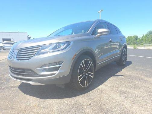 Luxe Silver Metallic 2017 Lincoln MKC Reserve