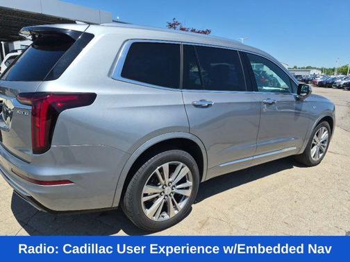 Argent Silver Metallic 2023 Cadillac XT6 Premium Luxury AWD