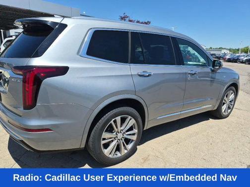 Argent Silver Metallic 2023 Cadillac XT6 Premium Luxury AWD