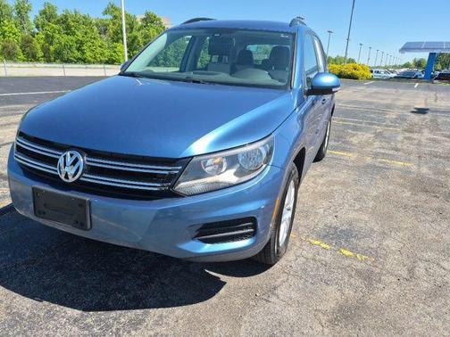 Pacific Blue Metallic 2017 Volkswagen Tiguan 2.0T S
