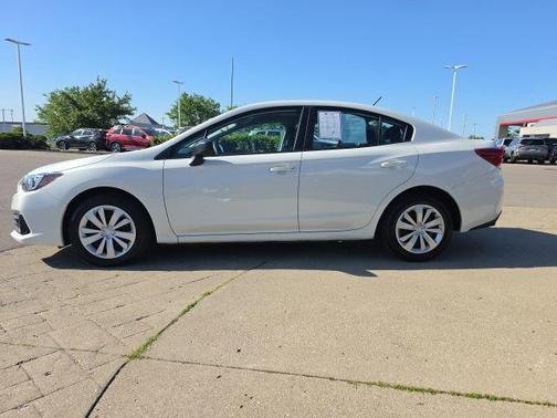 Crystal White Pearl 2023 Subaru Impreza Base