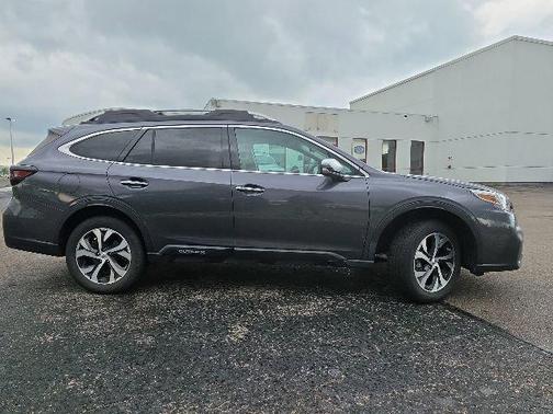 Magnetite Gray Metallic 2020 Subaru Outback Touring