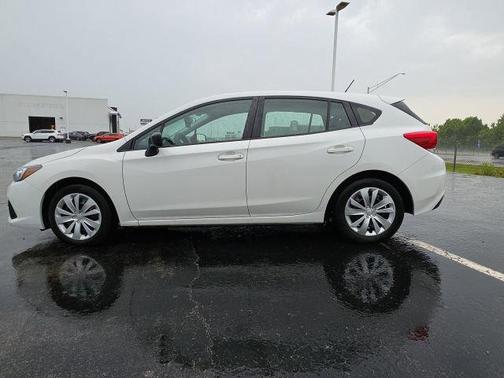 Crystal White Pearl 2020 Subaru Impreza 5-Door