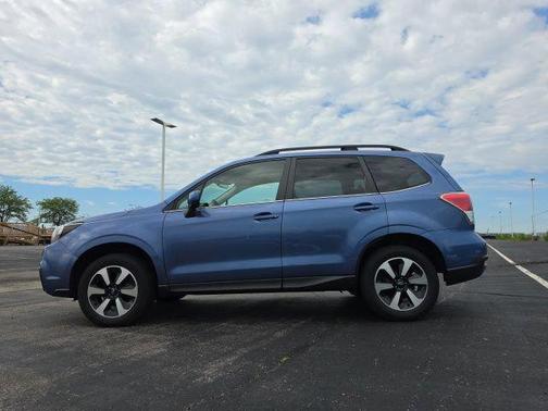 Quartz Blue Pearl 2017 Subaru Forester 2.5i Limited