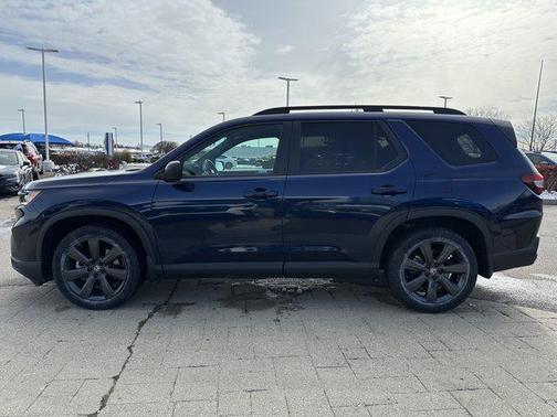 2023 Honda Pilot AWD Sport