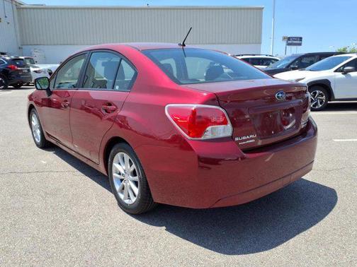 2013 Subaru Impreza 2.0i Premium