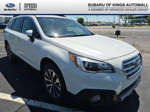 Crystal White Pearl 2017 Subaru Outback 3.6R Limited
