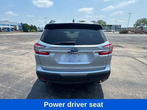Ice Silver Metallic 2023 Subaru Ascent Premium 7-Passenger