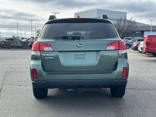 2012 Subaru Outback 2.5i Limited