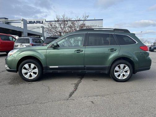 2012 Subaru Outback 2.5i Limited