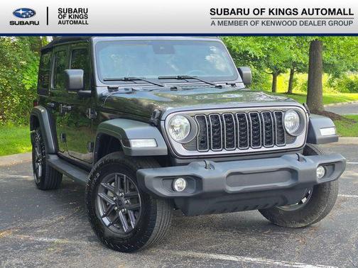 Granite Crystal Metallic Clearcoat 2024 Jeep Wrangler Sport S