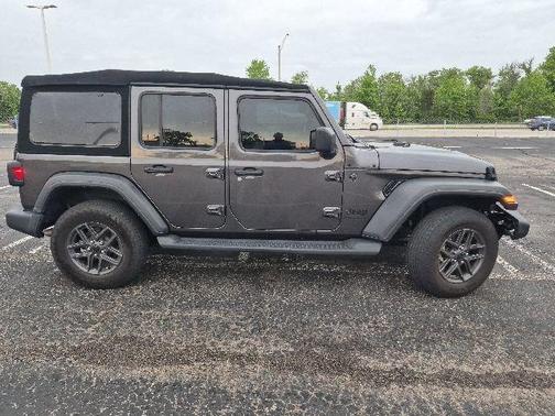 Granite Crystal Metallic Clearcoat 2024 Jeep Wrangler Sport S