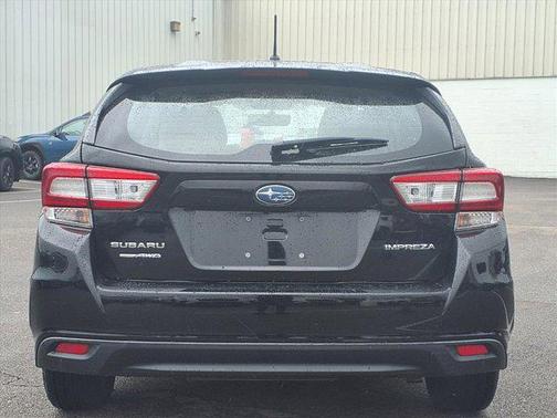 2018 Subaru Impreza 2.0i
