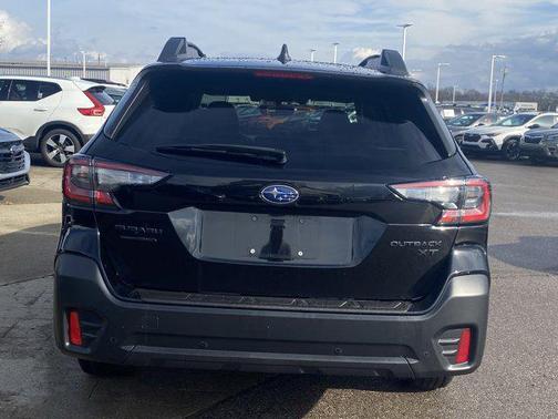 2021 Subaru Outback Onyx Edition XT