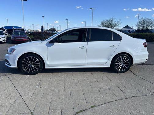 2016 Volkswagen Jetta 1.8T Sport