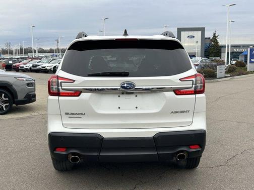 2023 Subaru Ascent Premium 7-Passenger