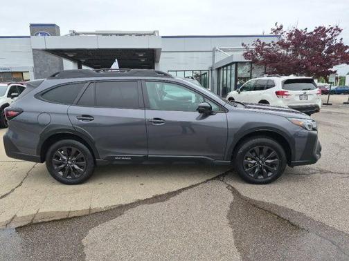 Magnetite Gray Metallic 2025 Subaru Outback Onyx Edition