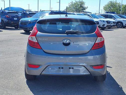 2014 Hyundai Accent SE