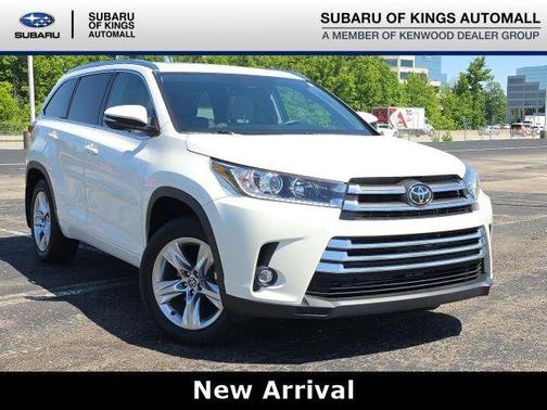 Blizzard Pearl 2019 Toyota Highlander Limited