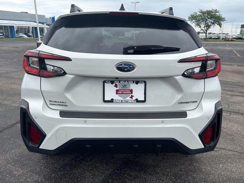Crystal White Pearl 2025 Subaru Crosstrek Limited
