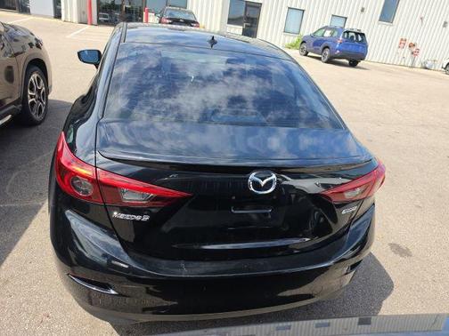 Jet Black Mica 2017 Mazda Mazda3 Grand Touring