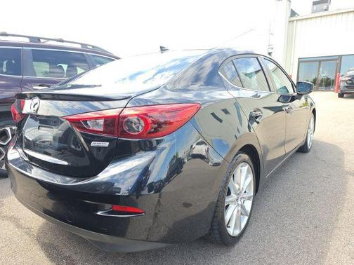 Jet Black Mica 2017 Mazda Mazda3 Grand Touring