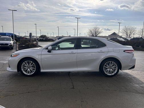 2018 Toyota Camry XLE