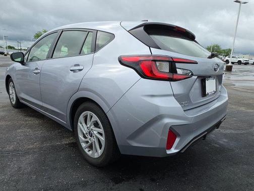 Ice Silver Metallic 2024 Subaru Impreza Base