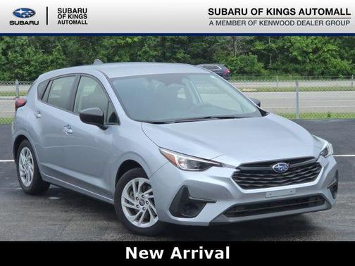 Ice Silver Metallic 2024 Subaru Impreza Base