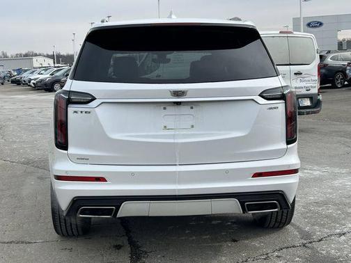 Crystal White Tricoat 2024 Cadillac XT6 Sport AWD