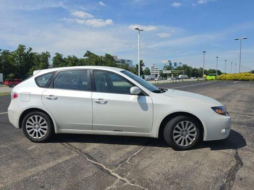 Satin White Pearl 2008 Subaru Impreza 2.5i
