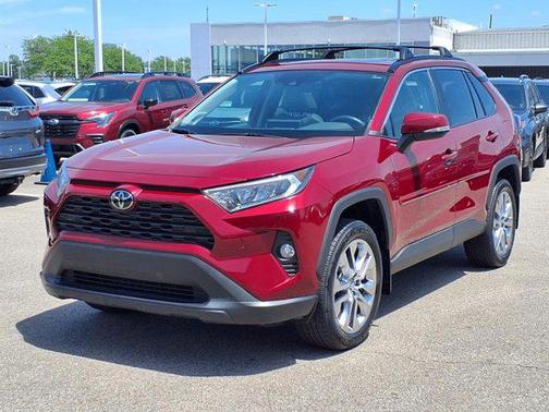 2021 Toyota RAV4 XLE Premium