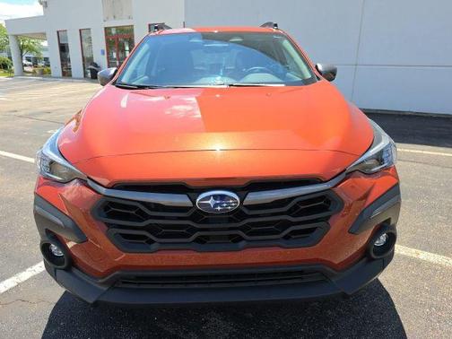 Sun Blaze Pearl 2024 Subaru Crosstrek Limited