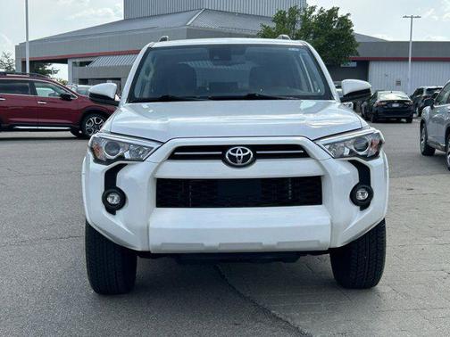 Ice Cap 2023 Toyota 4Runner SR5