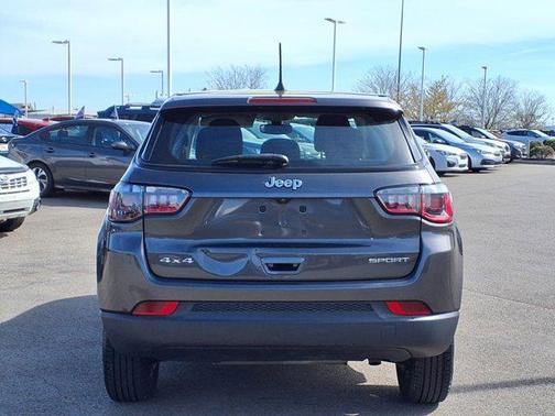 2019 Jeep Compass Sport