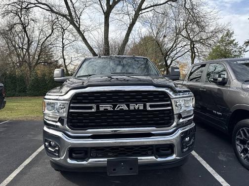 2024 RAM 2500 Big Horn Crew Cab 4x4 64' Box