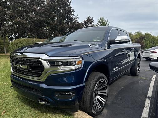 2021 RAM 1500 Limited Crew Cab 4x4 57' Box
