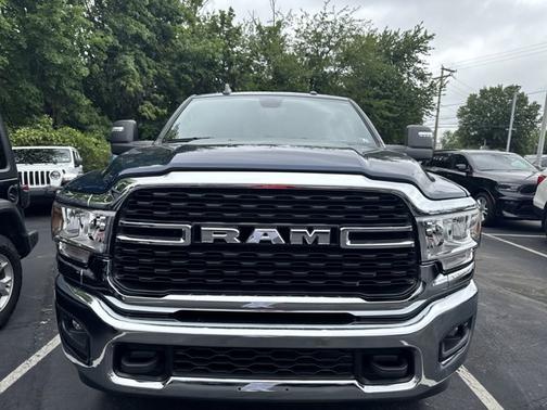 2024 RAM 2500 Big Horn Crew Cab 4x4 64' Box