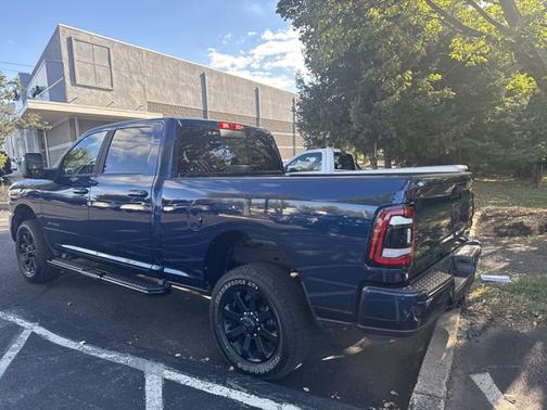 2024 RAM 2500 Big Horn Crew Cab 4x4 64' Box