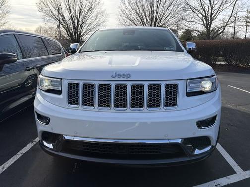 2016 Jeep Grand Cherokee Summit