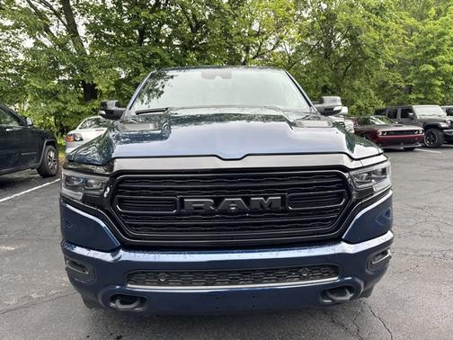 2022 RAM 1500 Limited Crew Cab 4x4 57' Box