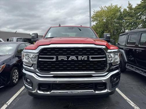 2024 RAM 2500 Big Horn Crew Cab 4x4 64' Box