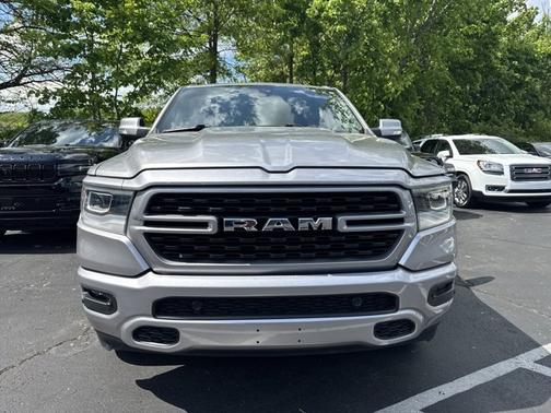 2022 RAM 1500 Big Horn Crew Cab 4x4 64' Box