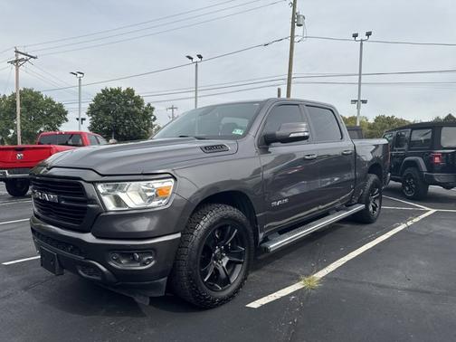 2019 RAM 1500 Big Horn/Lone Star Crew Cab 4x4 57' Box