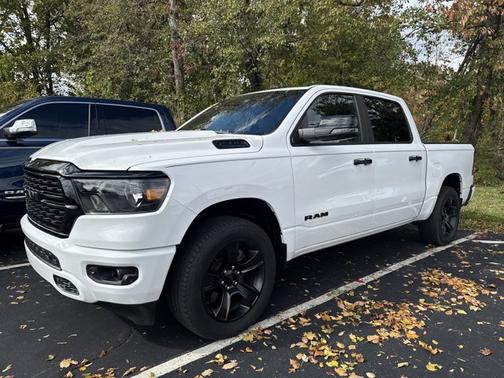 2023 RAM 1500 Big Horn Crew Cab 4x4 57' Box